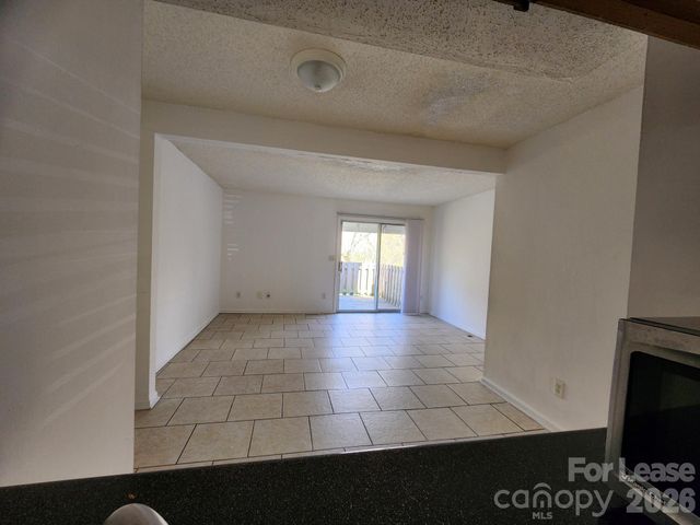 529 Lex Drive, Charlotte, NC 28262