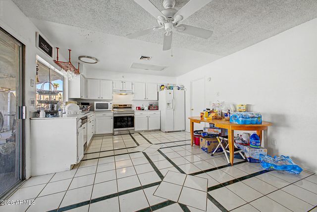 218 N 25TH Street, Mesa, AZ 85213
