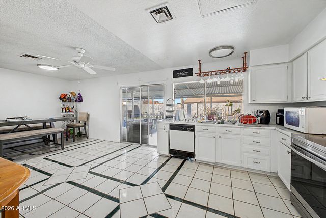 218 N 25TH Street, Mesa, AZ 85213