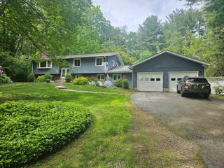 16 Westgate Lane, Mansfield, CT 06268