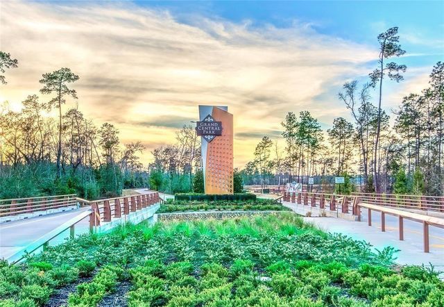 981 Cortez Creek Drive, Conroe, TX 77304