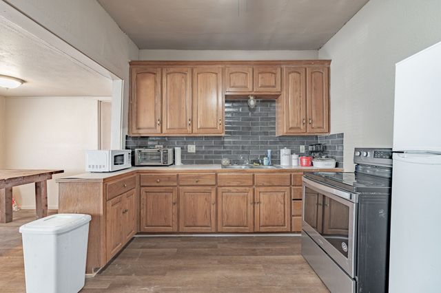 1000 N Clinton Street N, Stephenville, TX 76401