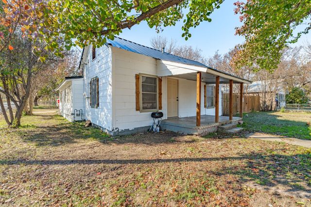 1000 N Clinton Street N, Stephenville, TX 76401