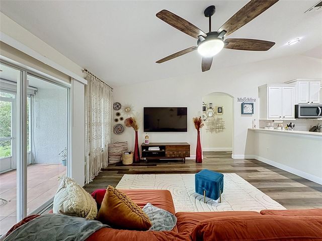 1213 GRAND RESERVE DRIVE, Davenport, FL 33837