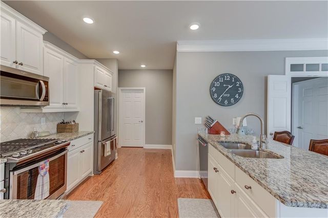 3675 Ridgehurst Lane, Buford, GA 30519