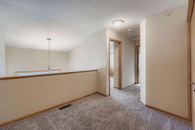 7642 Arboretum Village Place, Chanhassen, MN 55317