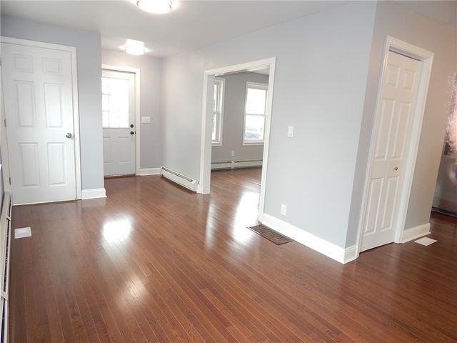 52 Hillwood Street, Cranston, RI 02920