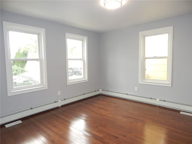 52 Hillwood Street, Cranston, RI 02920