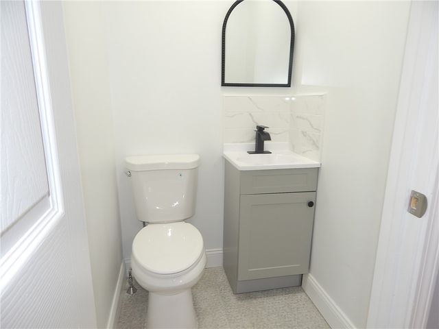 52 Hillwood Street, Cranston, RI 02920