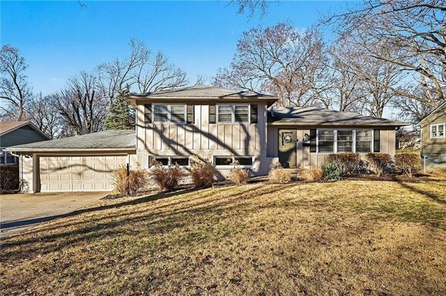 7622 Pawnee Street, Prairie Village, KS 66208