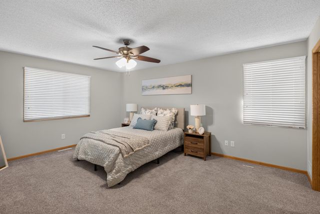 17195 49th Avenue N E, Plymouth, MN 55446