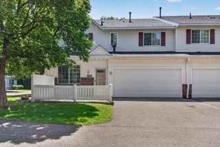 17195 49th Avenue N E, Plymouth, MN 55446