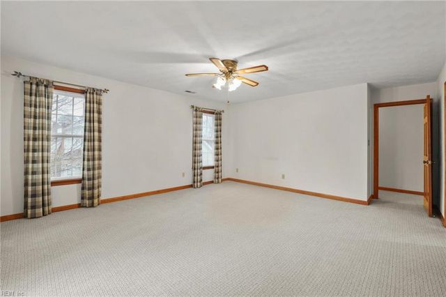 524 Warrick RD, Chesapeake, VA 23322