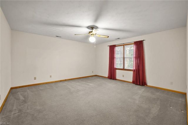 524 Warrick RD, Chesapeake, VA 23322