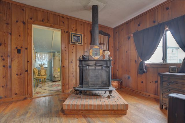 2579 State Highway 6, Valley Mills, TX 76689