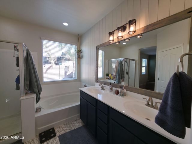 4049 S 185th Avenue, Goodyear, AZ 85338