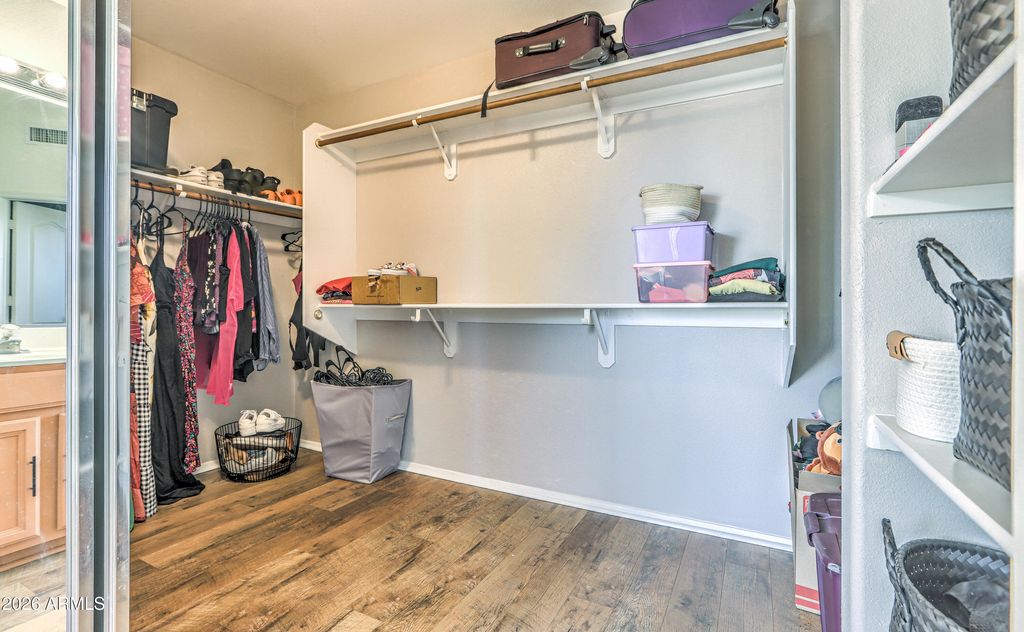 Image 23 of property listing at 8602 W JOAN DE ARC Avenue, Peoria, AZ 85381