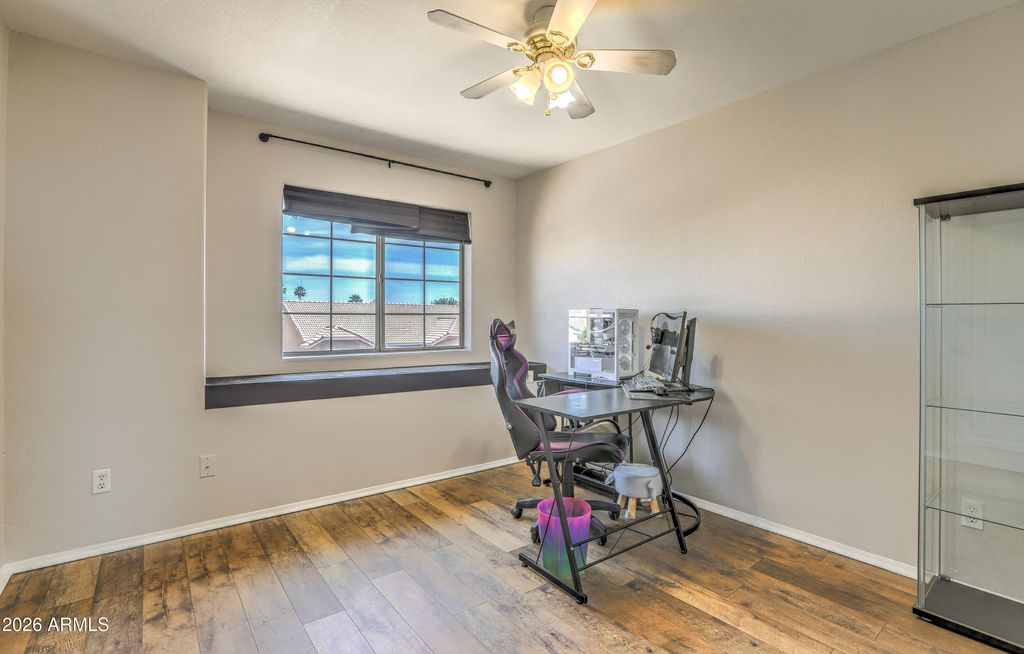 Image 29 of property listing at 8602 W JOAN DE ARC Avenue, Peoria, AZ 85381