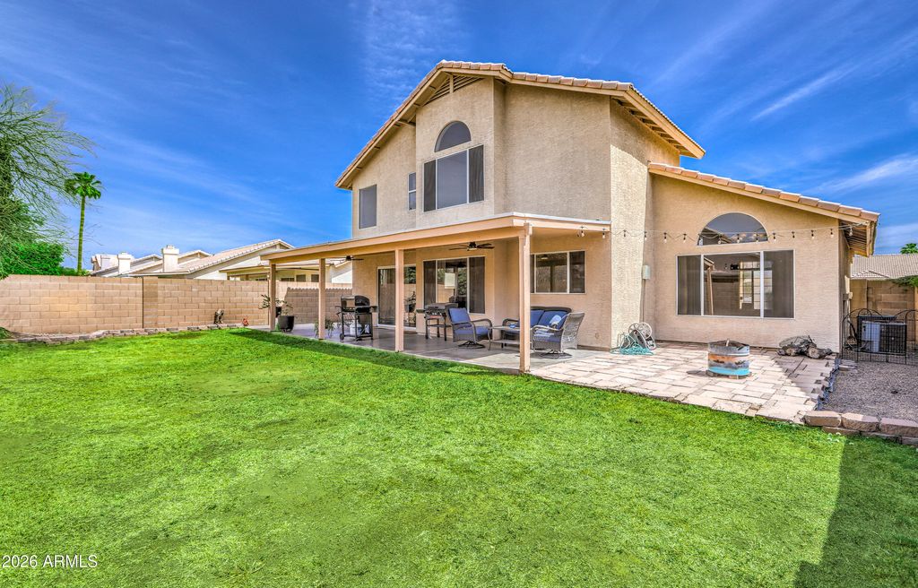 Image 31 of property listing at 8602 W JOAN DE ARC Avenue, Peoria, AZ 85381
