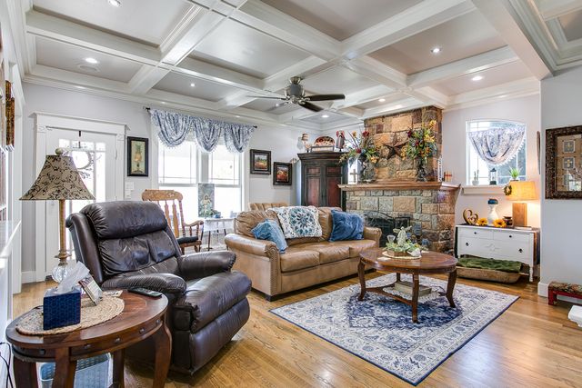 5166 Ben Ficklin Road, San Angelo, TX 76904