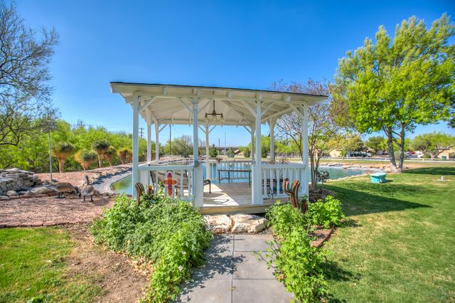 5166 Ben Ficklin Road, San Angelo, TX 76904