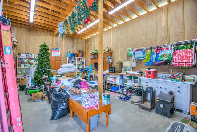 5166 Ben Ficklin Road, San Angelo, TX 76904