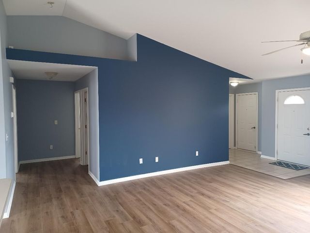 4424 W 91st Place, Merrillville, IN 46410