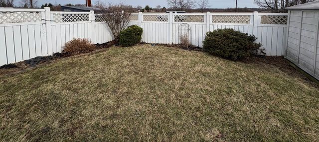 4424 W 91st Place, Merrillville, IN 46410