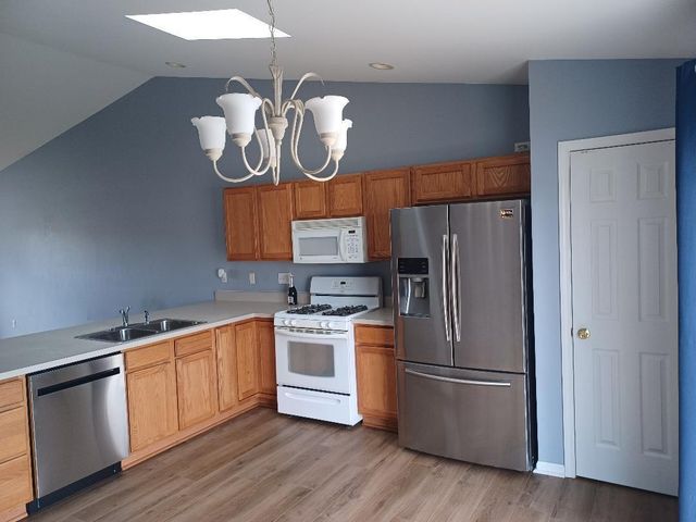 4424 W 91st Place, Merrillville, IN 46410