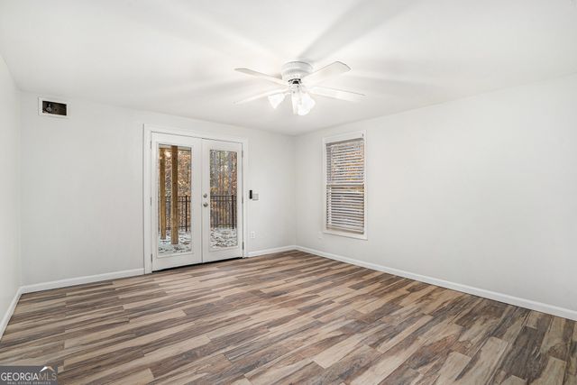 523 Sycamore Point, Woodstock, GA 30189