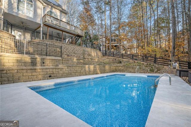 523 Sycamore Point, Woodstock, GA 30189