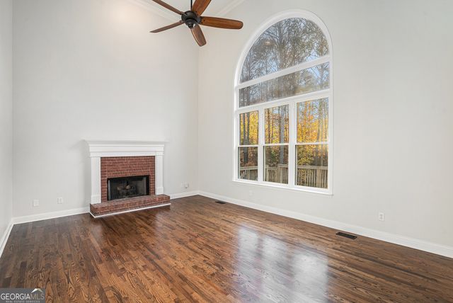 523 Sycamore Point, Woodstock, GA 30189