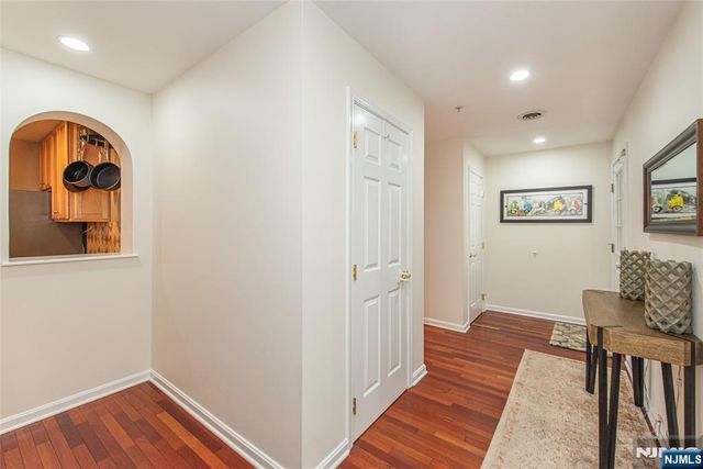 91 Roseland Avenue C7, Caldwell, NJ 07006