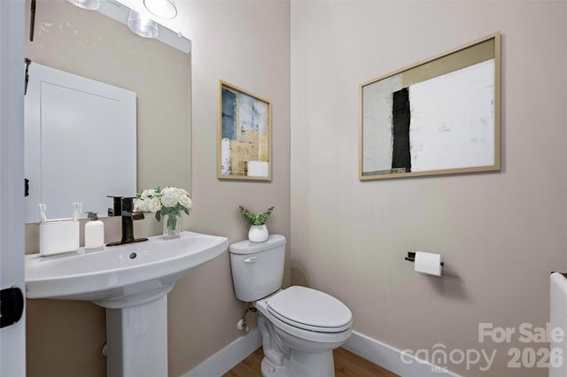 155 Shadowlawn Drive, Asheville, NC 28806