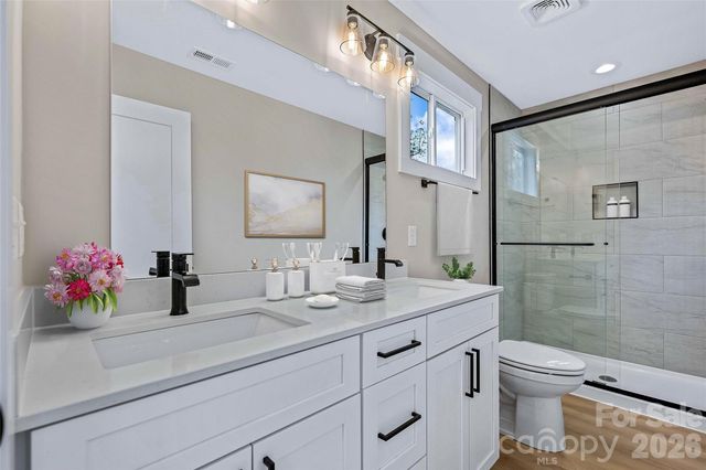 155 Shadowlawn Drive, Asheville, NC 28806