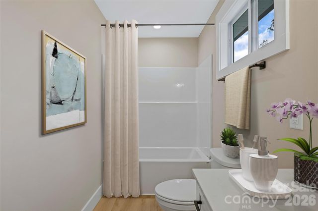 155 Shadowlawn Drive, Asheville, NC 28806