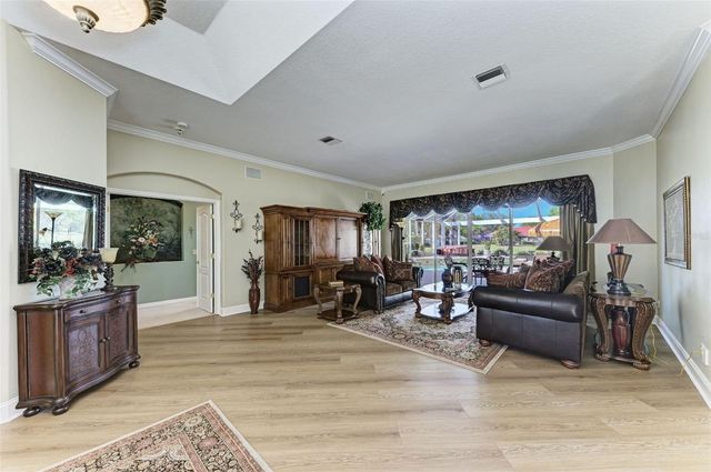 8315 EAGLE CROSSING, Sarasota, FL 34241