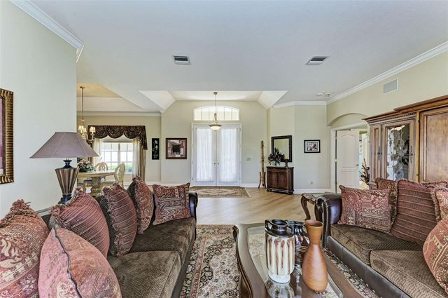 8315 EAGLE CROSSING, Sarasota, FL 34241