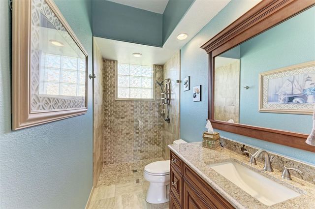 8315 EAGLE CROSSING, Sarasota, FL 34241