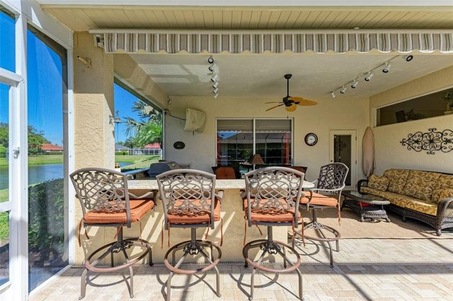 8315 EAGLE CROSSING, Sarasota, FL 34241