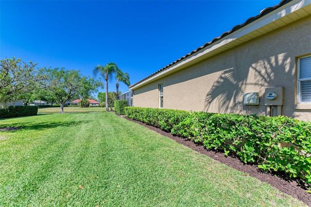 8315 EAGLE CROSSING, Sarasota, FL 34241