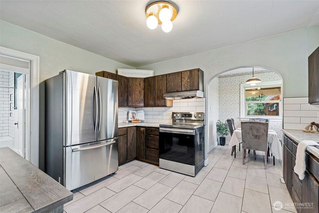 80 SW McFadden Avenue, Chehalis, WA 98532