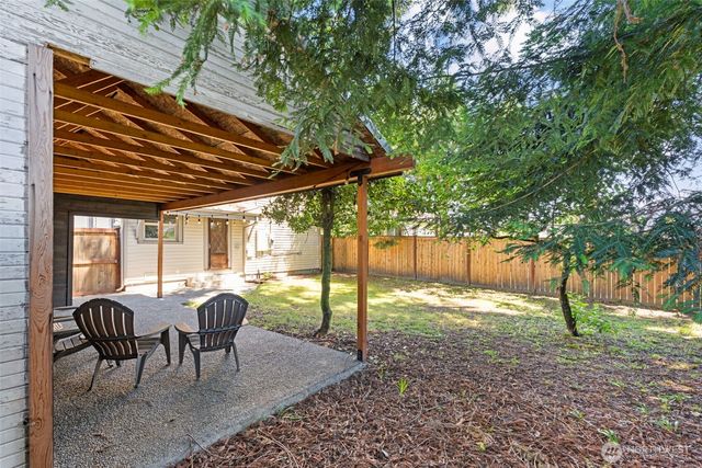 80 SW McFadden Avenue, Chehalis, WA 98532