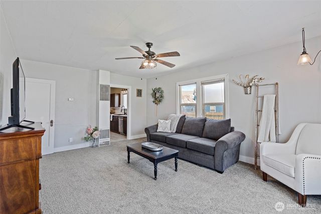80 SW McFadden Avenue, Chehalis, WA 98532