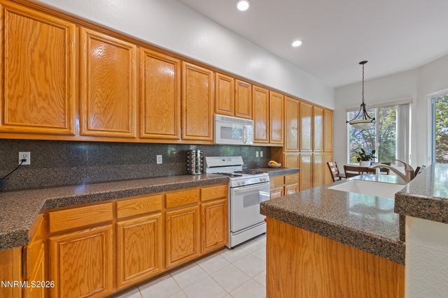 4531 Mount Bachelor Drive, Sparks, NV 89436