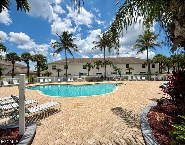 3618 Pine Oak CIR 105, Fort Myers, FL 33916