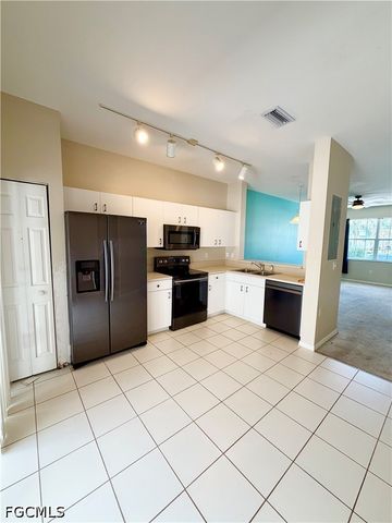 3618 Pine Oak CIR 105, Fort Myers, FL 33916