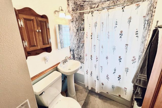 5603 S Hately AVENUE, Cudahy, WI 53110