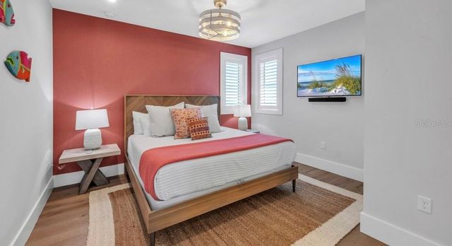 106 11TH STREET S, Bradenton Beach, FL 34217