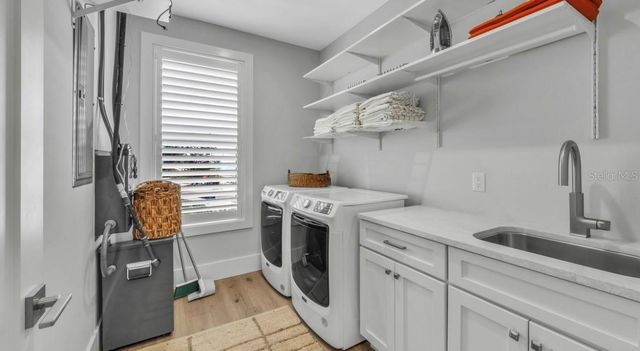 106 11TH STREET S, Bradenton Beach, FL 34217